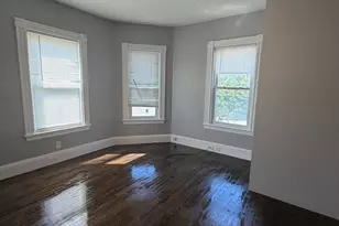 92 Elliot St, Brockton, MA 02302 - Photo 8