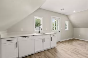 83 Oak St, Uxbridge, MA 01569 - Photo 28
