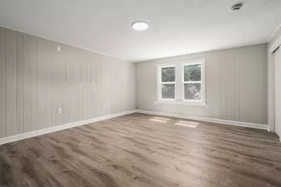 83 Oak Street, Uxbridge, MA 01569 - Photo 12