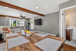 25 Warren St, Stoneham, MA 02180 - Photo 6