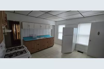 4 Harris Ave #1, Everett, MA 02149 - Photo 2