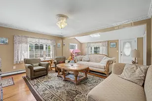 34 Pleasant, Dennis, MA 02639 - Photo 10