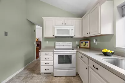 481 Buck Island Rd #12 C, Yarmouth, MA 02673 - Photo 12