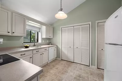 481 Buck Island Rd #12 C, Yarmouth, MA 02673 - Photo 10