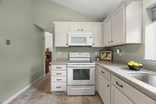 481 Buck Island Rd, Yarmouth, MA 02673 - Photo 12