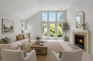 56 Floret Cir, Hingham, MA 02043 - Photo 2