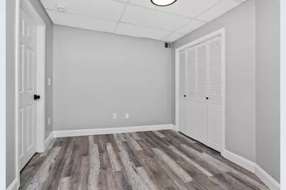 112 Hampshire St, Lowell, MA 01850 - Photo 16