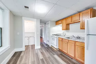 474 Liberty St, Springfield, MA 01104 - Photo 2