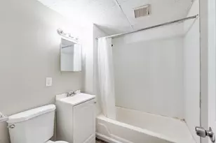 474 Liberty St, Springfield, MA 01104 - Photo 4