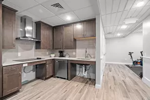 635 Old Post Rd, Sharon, MA 02067 - Photo 28