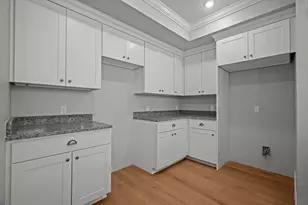 635 Old Post Rd, Sharon, MA 02067 - Photo 10