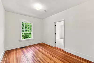588 Poole St, Ludlow, MA 01056 - Photo 14