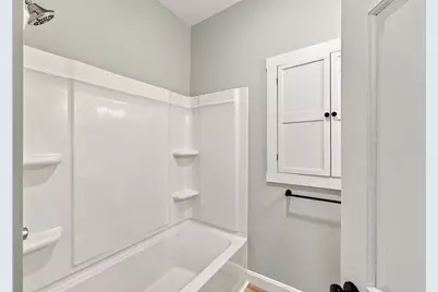 588 Poole St, Ludlow, MA 01056 - Photo 20