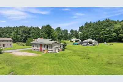 588 Poole St, Ludlow, MA 01056 - Photo 28