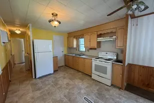 1237 Central, Leominster, MA 01453 - Photo 10