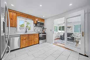 26 Westside Ave, North Attleboro, MA 02760 - Photo 18