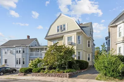 7 Short Street #1, Melrose, MA 02176 - Photo 2
