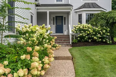 94 Cynthia Rd, Needham, MA 02494 - Photo 2