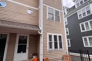 122 W Seventh St, Boston, MA 02127 - Photo 28