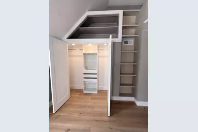 122 West Seventh St #E, Boston, MA 02127 - Photo 26