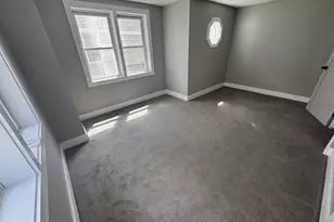 122 W Seventh St, Boston, MA 02127 - Photo 20