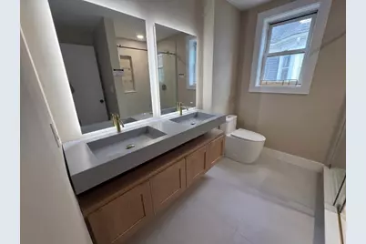 122 West Seventh St #E, Boston, MA 02127 - Photo 12