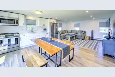 16 Freeman Ave, Sandwich, MA 02563 - Photo 4