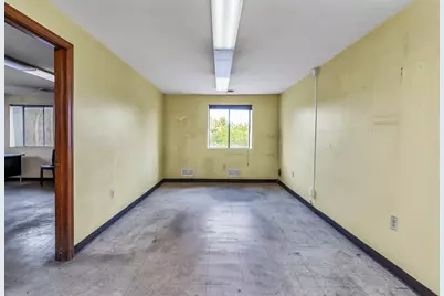 35 Marston Street, Lawrence, MA 01841 - Photo 14