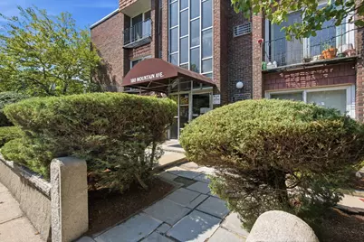 180 Mountain Ave #12, Malden, MA 02148 - Photo 2