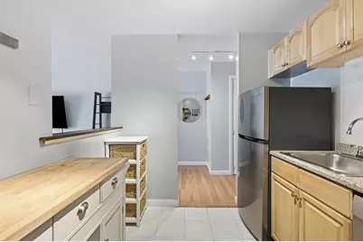 180 Mountain Ave #12, Malden, MA 02148 - Photo 4