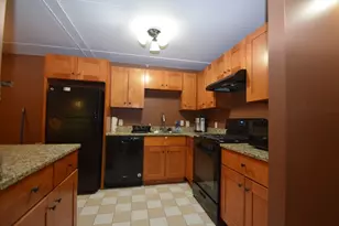 43 McCormick, Stoughton, MA 02072 - Photo 12