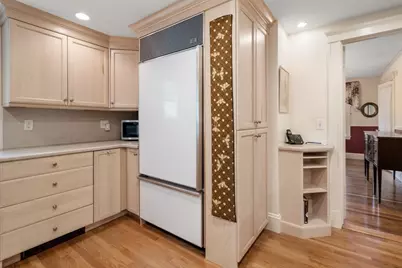 7 Grantland Rd, Wellesley, MA 02481 - Photo 16