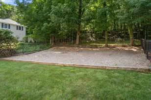 7 Grantland Rd, Wellesley, MA 02481 - Photo 30