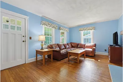 57 Pine Cir, Weymouth, MA 02190 - Photo 8