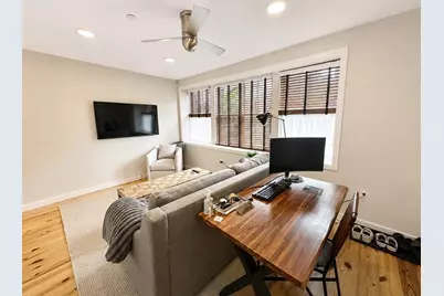 136 Arlington St. #2, Boston, MA 02116 - Photo 2