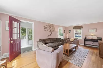 34 Harwich Road, West Springfield, MA 01089 - Photo 6