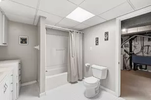34 Harwich Rd, West Springfield, MA 01089 - Photo 28