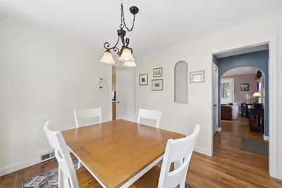 34 Harwich Road, West Springfield, MA 01089 - Photo 16
