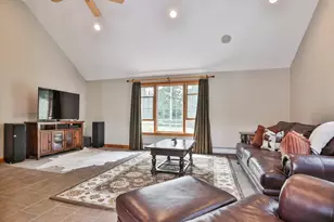 24 Browns Ln, West Newbury, MA 01985 - Photo 12