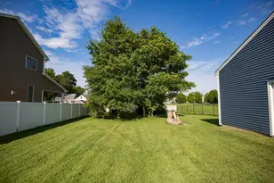 8 Trafton St, Chicopee, MA 01013 - Photo 34