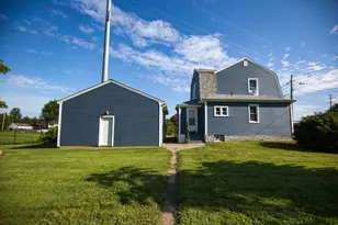 8 Trafton St, Chicopee, MA 01013 - Photo 32