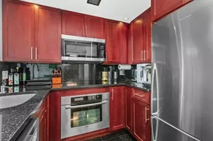 8 Museum Way, Cambridge, MA 02141 - Photo 8
