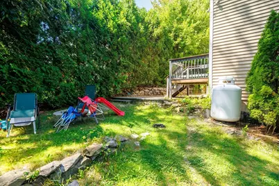 9 Ansonia Rd #A, Worcester, MA 01605 - Photo 4