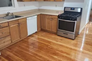 455 Washington St, Haverhill, MA 01832 - Photo 8