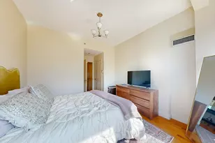 4 Charlesgate E, Boston, MA 02215 - Photo 12