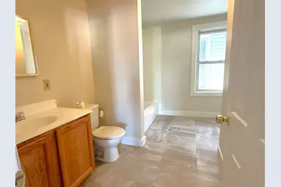 177 Nashua St #5, Fall River, MA 02721 - Photo 8