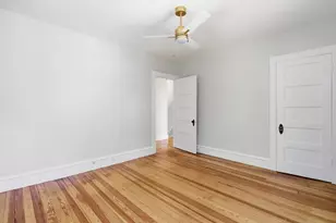 24 Washington Ave, Holyoke, MA 01040 - Photo 24