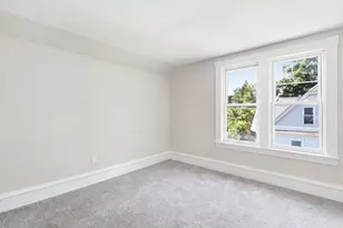 24 Washington Ave, Holyoke, MA 01040 - Photo 38
