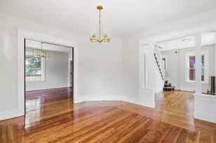 24 Washington Ave, Holyoke, MA 01040 - Photo 6