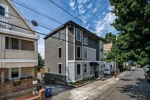 83 Bradstreet Ave, Revere, MA 02151 - Photo 14